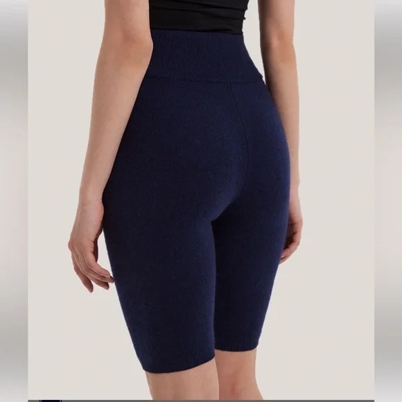 100% Cashmere Bike Shorts - Picture 2 of 6